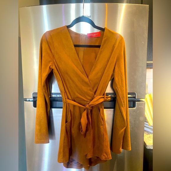 Akira Red Label Romper - Picture 1 of 3